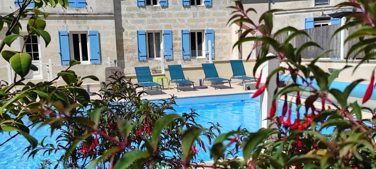 Les Cuves - Saintes Bed & Breakfast Chaniers Exterior photo